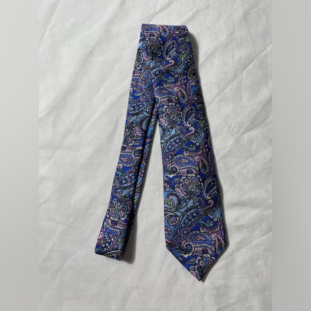 David Donahue Pailsey Mulitcolored Silk Neck Tie